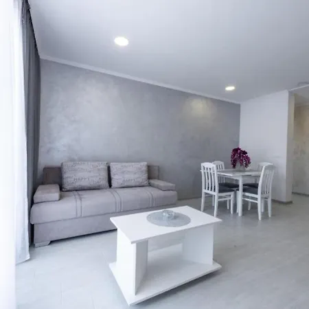 Stane - Modern & Fully Equipped Apartmán
