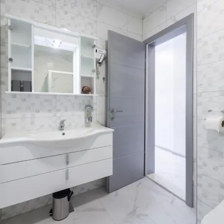 Apartment Stane - Modern & Fully Equipped