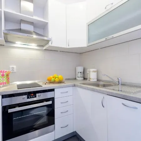 Apartment Stane - Modern & Fully Equipped Cavtat